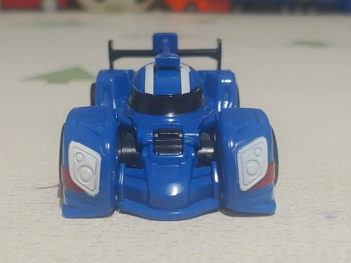 thumbnail-4